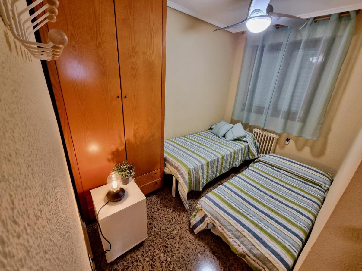 Apartamento Montse Сарагоса Экстерьер фото