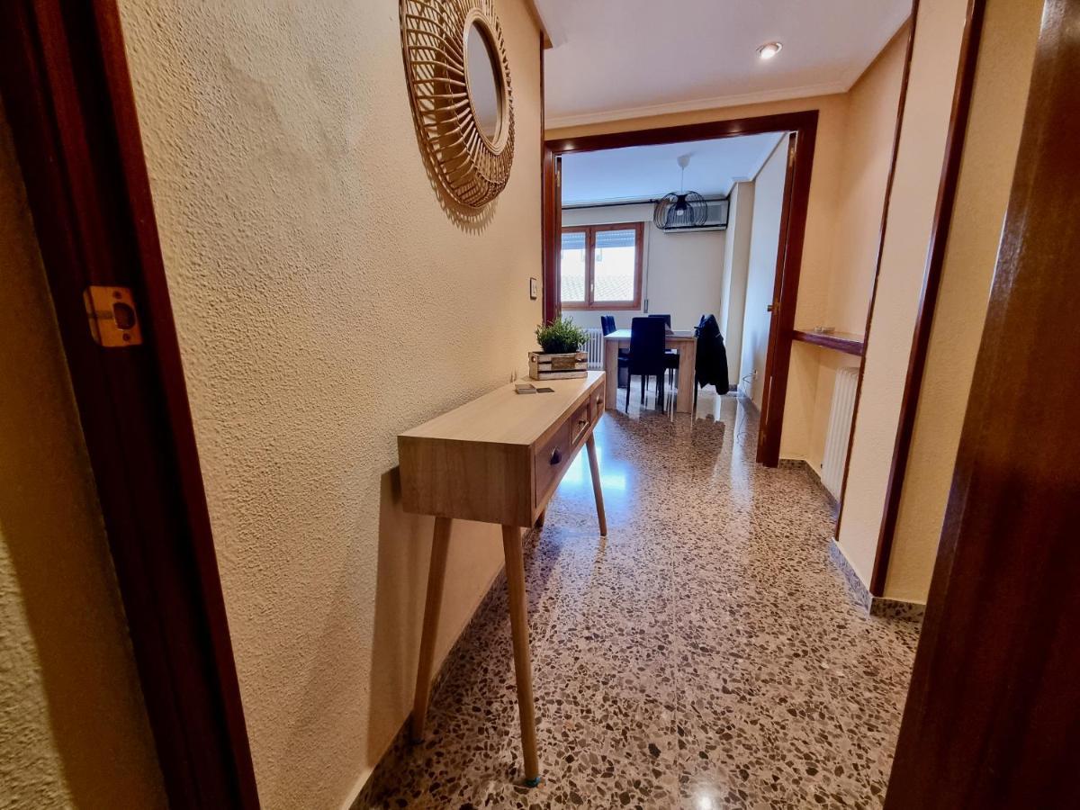 Apartamento Montse Сарагоса Экстерьер фото