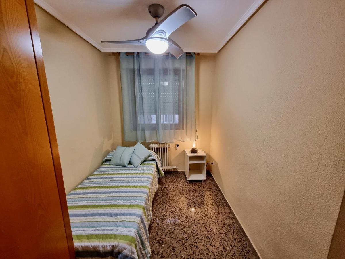 Apartamento Montse Сарагоса Экстерьер фото